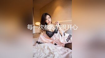 台湾摄影师『ED Mosaic』花重金约来公司美女职员挑战一次打十个男人没想到第一轮就撑不住了！