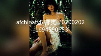 高颜值黑丝大奶美女 你掰开了我就不客气了 有颜有料 皮肤超白 张口又不敢大声叫的表情好诱惑 颜射一脸