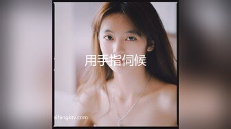 姐妹一起激情啪啪秀让小哥玩双飞,黑丝情趣姐姐享受完换妹子的