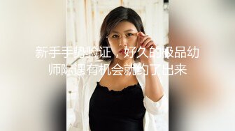 酒吧女厕多角度偷拍??大长腿美女的小嫩鲍