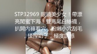 36D大奶骚女，带回酒店操逼，乳推翘起屁股舔屌，新视角后入抽插，中场休息搞了两炮