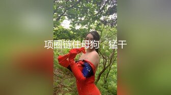 小宝又一次把小姑娘操难过了白衣服小萝莉表情极度痛苦