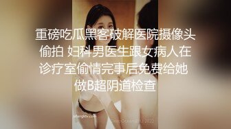  蝴蝶逼社会小妹颜值不错一个人精彩大秀，抽着小烟揉着奶子自慰逼逼真骚