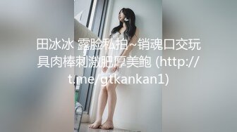 淫乱KTV TS金美娜1vs N个男模，点这么多酒不喝尽吃鸡巴，众多男模掏出小鸟