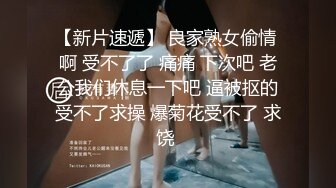 【幸福老哥双飞美臀骚女】跪着翘起屁股舔逼，叠罗汉舔屌扣穴，轮流吃JB，扶腰后入爆操，上位骑乘换着操