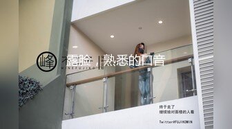 走学校食堂小路总会有大惊喜~艺校吴晶晶甜美露出