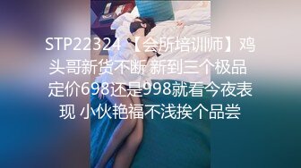 巨乳熟女大姐 啊亲爱的我要高潮了 大奶子大乳晕 身材高挑丰满大长腿 性格开朗健谈 被精神小伙从沙发